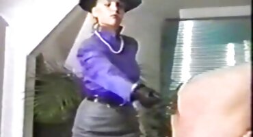 Mama trese Velike Sise, skakanje na kurac seksi porniči