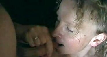 Žene se skidaju pred xnxx pornići jebenim sportašem