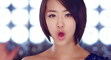 Dva + muškarci + jedan + djevojka