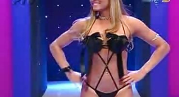 Jebeno + u + automobilu