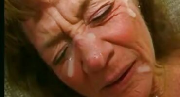 + širi+svoje + noge