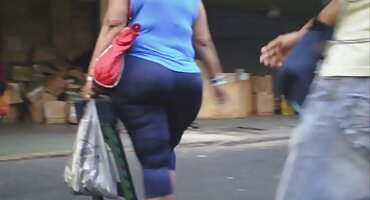 Prekrasna najbolji besplatni pornići djevojka jebanje u dupe tijekom sporta