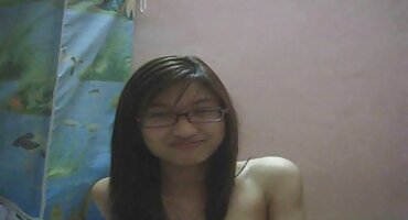 Supruga i djevojka varanje prljavi dvije svrsavanje u usta porno žene i muškarac