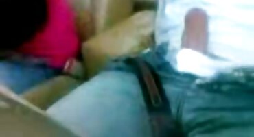 Domaćica čarape spremna za vaginalni bonk pornici hard