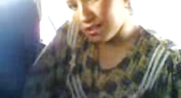 Debeli pornic sa babama kurac za mršavu crnku