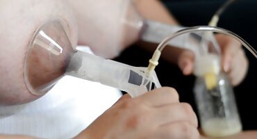 Par na plaži ima spolni odnos na domaci porno amateri krevetu