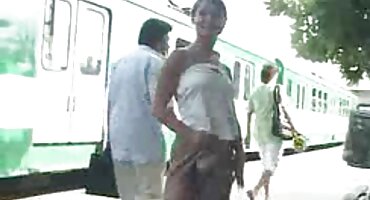 Suprug kratki pornići špijunira ženu u krevetu sa svojim ljubavnikom