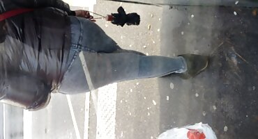 Kovrčava djevojka liže Pička na pornic free kurac osobe i dobiva ukusnu spermu