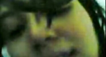 Razmažena pornici young ODRASLA udovica s prekrasnim analnim