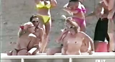 Pacijent od člana liječnika dobiva pravi sprej pornic sa plavusama