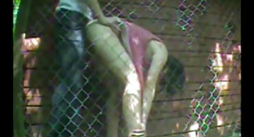 Azijska žena morala je raširiti noge pred crnim muškarcem s kamerom gratis pornic