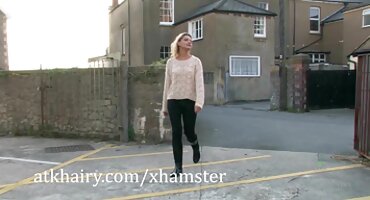 Slatki pornići žestoki oralni seks za djevojke