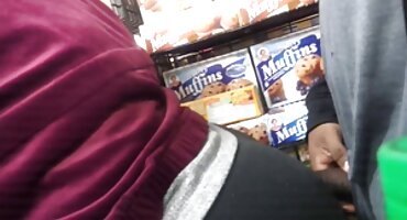 Brutalan je došao kući i pornici najbolji besplatni porno filmovi jebeno ženu čarape