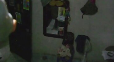 Momak nakon vaginalnog ejakulira pink pornići u svoju djevojku