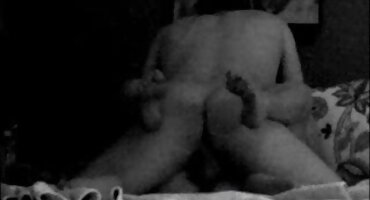 Elegantna Plavuša zavela pornici dino tube mladog susjeda