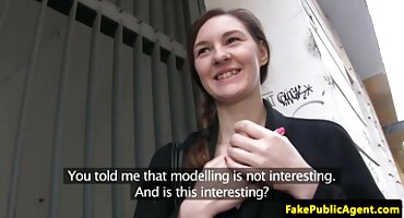 Tetrijeb u dupe-proći u šoubiznis pornići milf