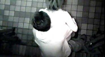 Želite privatni pornići li biti u vezi s oceanom? Poziv prijatelja i prljavi Grupni seks